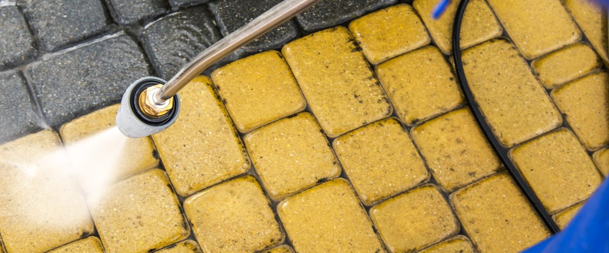 czyszczenie kostki brukowej częstochowa - mycie kostki pod ciśnieniem