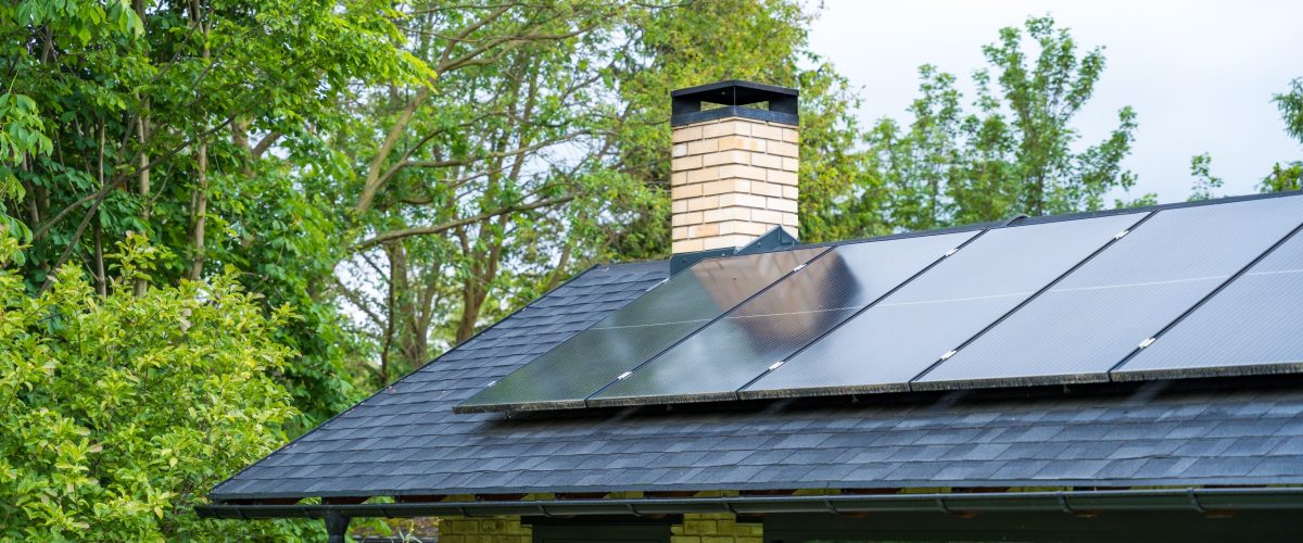 panele fotowoltaiczne będzin - panele na dachu