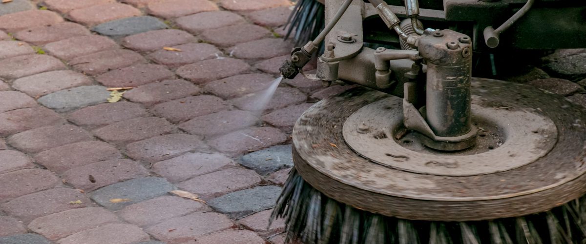 czyszczenie kostki brukowej będzin - mycie ciśnieniowe ze szczotką